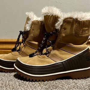 Sorel Girl’s Brown and Tan Winter Boots